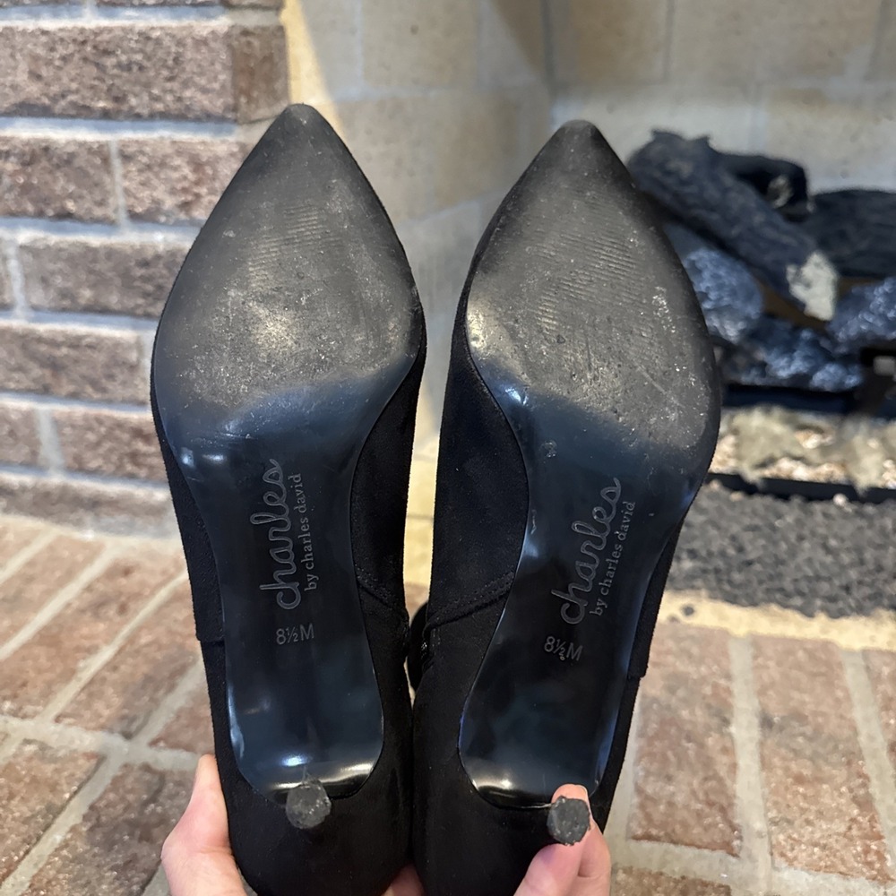 Charles by Charles David Amateur Ankle Bootie Pointed Toe Size 8.5 Black - Picture 9 of 14